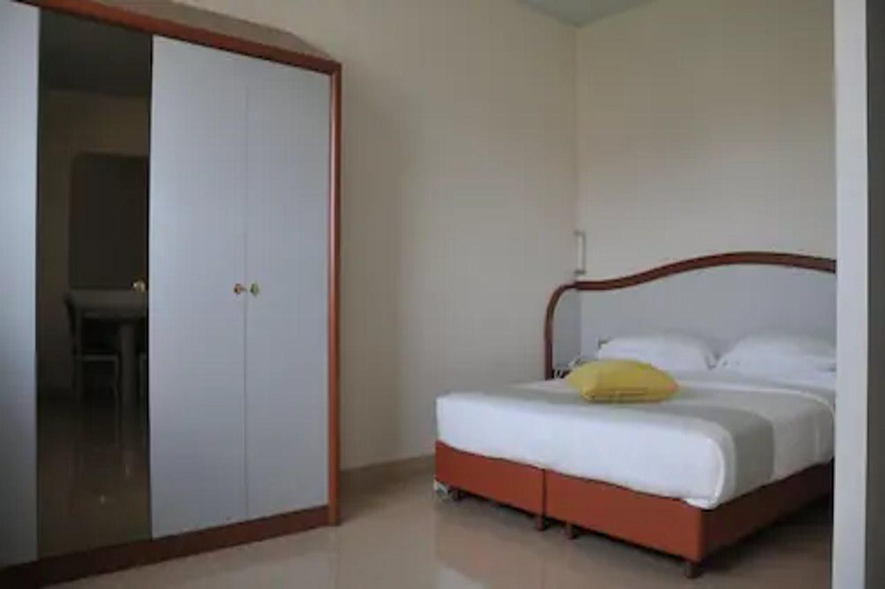 Hotel Verdi Vicenza Bagian luar foto