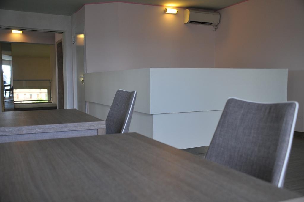 Hotel Verdi Vicenza Bagian luar foto
